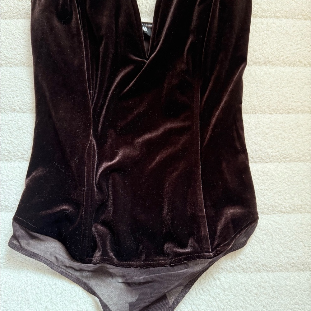Fashion Nova Velvet Melodies Corset Bodysuit